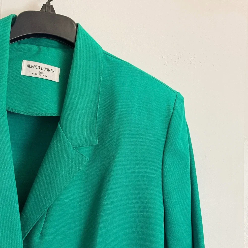 Alfred Dunner Green Skirt Suit Set 16 Vintage Blazer Elastic Waist Skirt USA